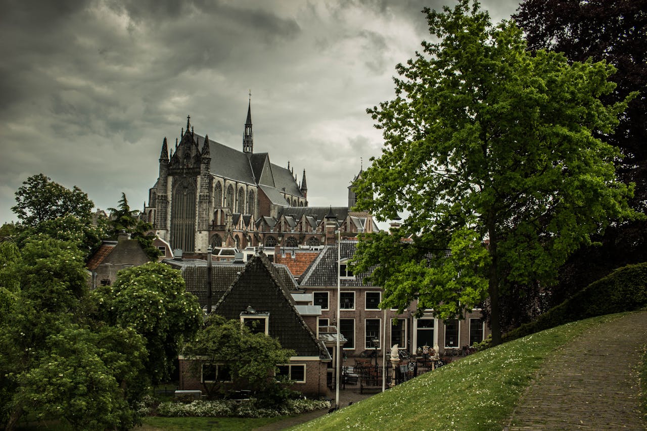 Canals and students in Leiden